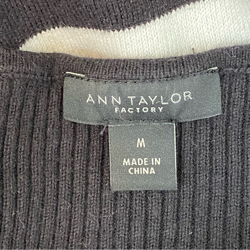 Ann Taylor Factory Black and White Striped Boatneck Crop Sleeve Sweater - Picture 6 of 7
